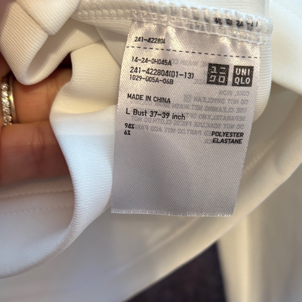 Uniqlo White Hoodie Sweatshirt - Picture 5 of 5